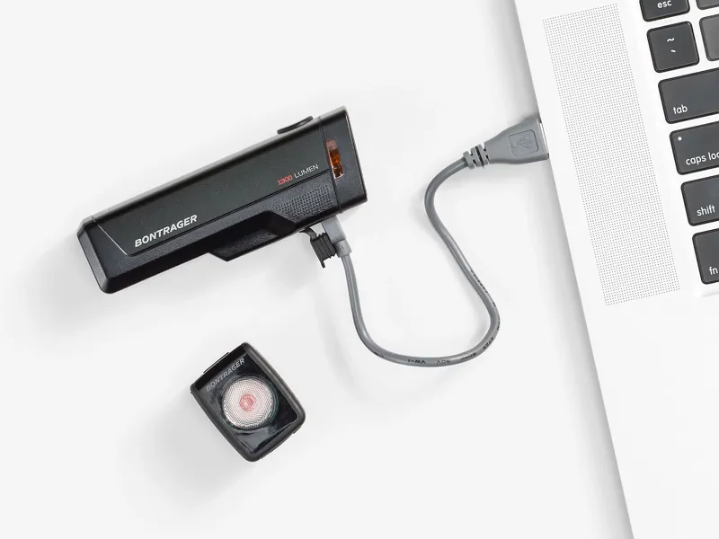 Bontrager Ion Pro RT/Flare RT Rechargeable Cycling Light Set in Black-3